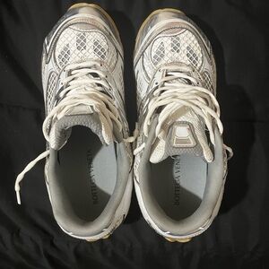 Men Bottega Veneta White and Gray Sneakers